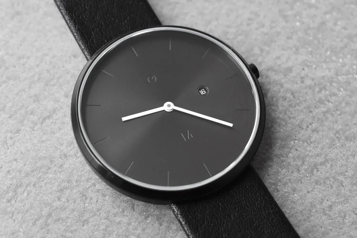 hodina minimalissimo 2